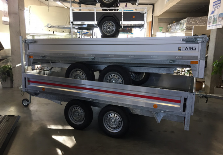 Ongeremde open aanhangwagen